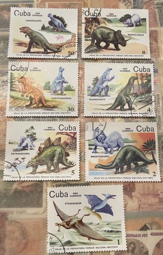 Zdjęcie oferty: Kuba zestaw 7 znaczków z dinozaurami 1985
