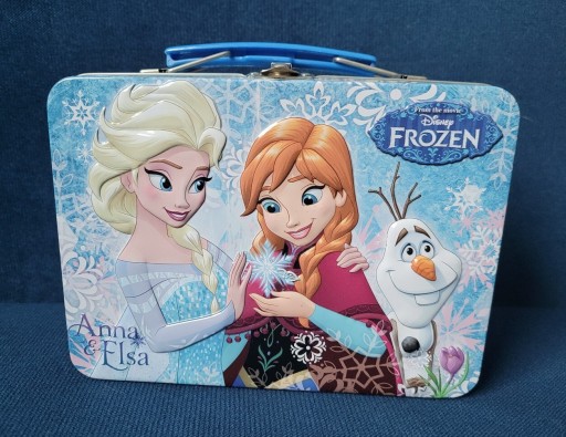 Zdjęcie oferty: Metalowa walizeczka na drobiazgi Frozen