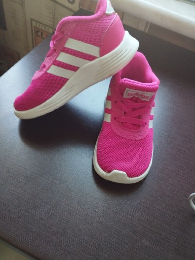 Zdjęcie oferty: Buty dziecięce Adidas 