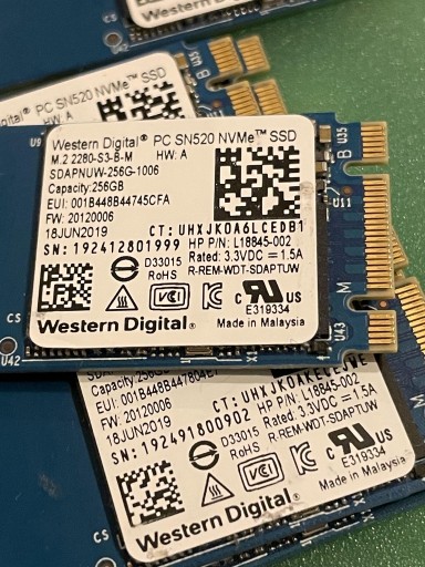 Zdjęcie oferty: DYSK NVMe SSD M2 Western Digital SN520 / 256 GB 