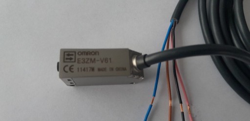Zdjęcie oferty: Czujnik fotoelektryczny E3ZM Omron Znacznik Koloru