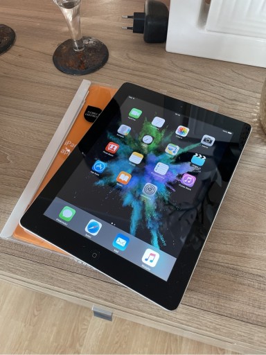 Zdjęcie oferty: iPad 2 16 gb apple tablet sprawny bez blokad