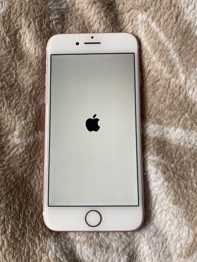 Zdjęcie oferty: iphone 7 34gb Rose Gold 