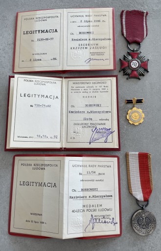 Zdjęcie oferty: Zestaw medali PRL po jednej osobie Zasłużony Pracownik Łączności