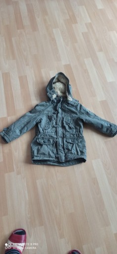 Zdjęcie oferty: Ciepła kurtka chłopięca 104 H&M