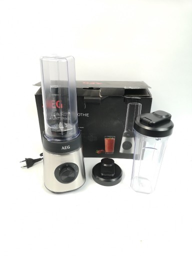 Zdjęcie oferty: AEG Deli 4 blender personalny SB4-1-4ST