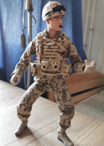 Zdjęcie oferty: Figurka żołnierz RAF REGIMENT 1:6