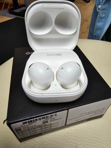 Zdjęcie oferty: Samsung Galaxy Buds2 Pro