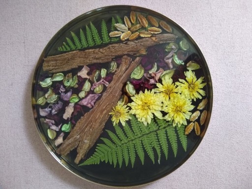 Zdjęcie oferty: Taca żywica suszone kwiaty handmade 