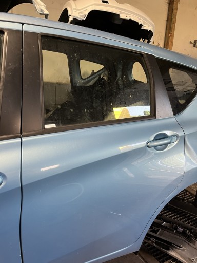 Zdjęcie oferty: drzwi tylne nissan note e12