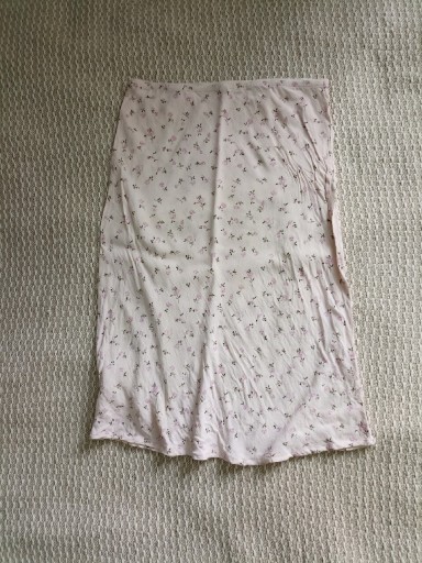 Zdjęcie oferty: Różowa spódnica w kwiaty S 36