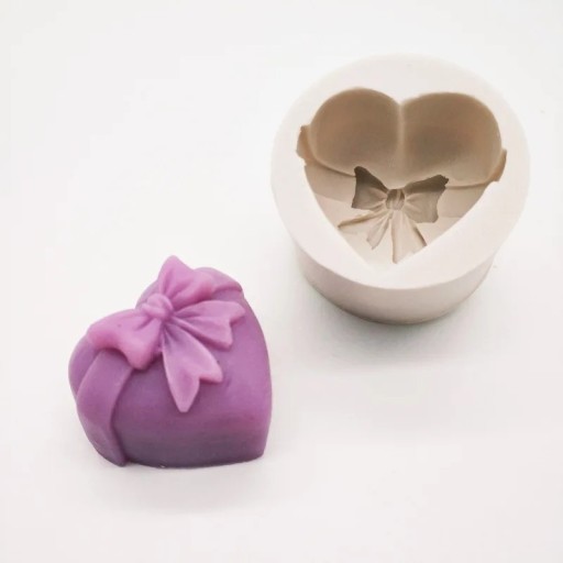 Zdjęcie oferty: forma silikonowa 3D w kształcie serca NOWA