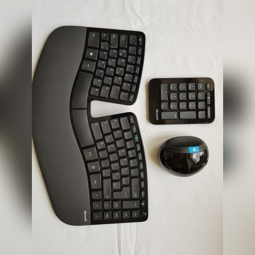 Zdjęcie oferty: Klawiatura + mysz Microsoft Sculpt Ergonomic L5V