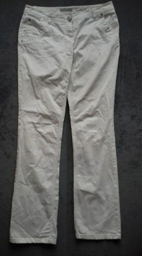 Zdjęcie oferty: Authentic białe spodnie r.38