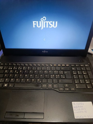 Zdjęcie oferty: Fujitsu Lifebook A555  i3-5gen 4GB 120 SSD win10  