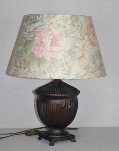 Zdjęcie oferty: Stylowa lampa stołowa ceramika, stan BDB