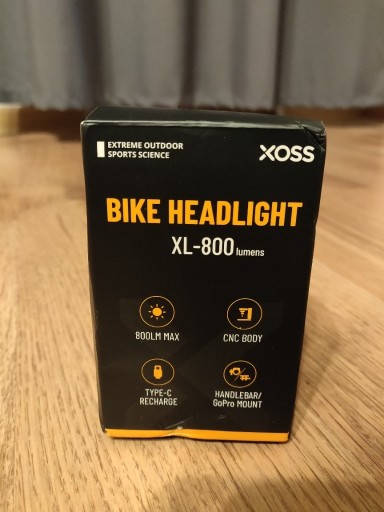 Zdjęcie oferty: Lampka rowerowa przednia XOSS XL-800 - Nowa