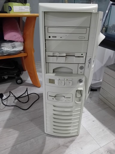 Zdjęcie oferty: Jedyny Unikat Pc Colani Highscreen 486 sx-25 Okaz