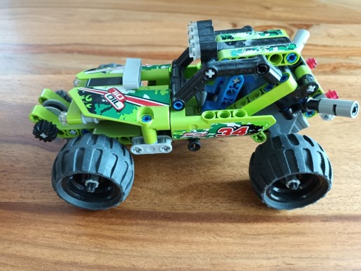 Zdjęcie oferty: Pustynna wyścigówka, LEGO Technic 42027