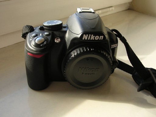 Zdjęcie oferty: Nikon D3100 + 32GB + torba Niski przebieg Komplet