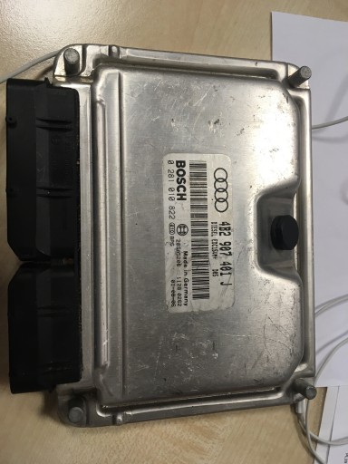 Zdjęcie oferty: Sterownik silnika ecu 4b2907401j