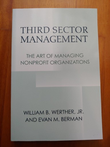 Zdjęcie oferty: Third Sector Management: The Art of Managing 