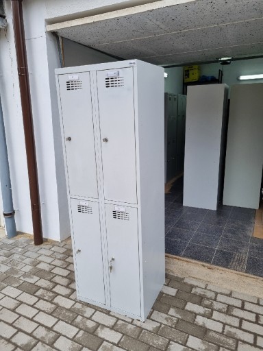 Zdjęcie oferty: Szafka metalowa BHP 4 komorowa 180x60x50