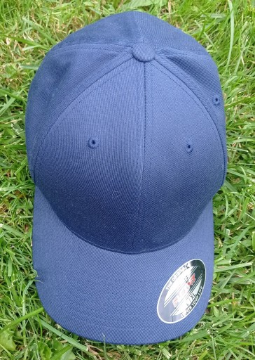 Zdjęcie oferty: Nowa czapka  z daszkiem Flex-fit L/XL