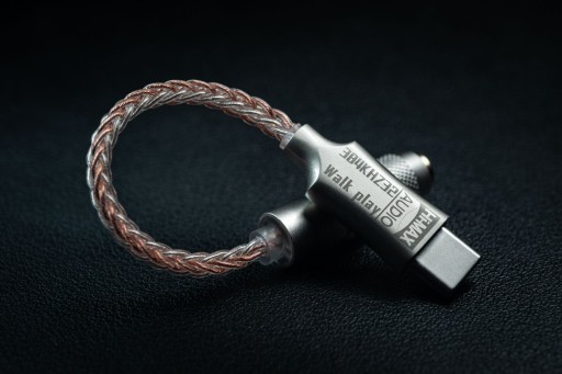 Zdjęcie oferty: CB1200AU - wzmacniacz słuchawkowy DAC USB-C z parametrycznym EQ