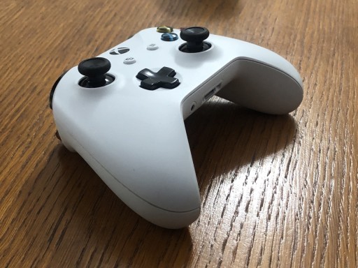 Zdjęcie oferty: Pad bezprzewodowy Xbox X | S | One | PC