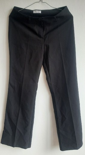 Zdjęcie oferty: Czarne eleganckie galowe spodnie na egzamin