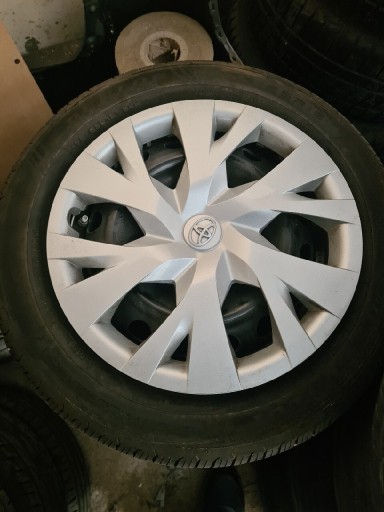 Zdjęcie oferty: Koła felgi Yaris 175 65 15