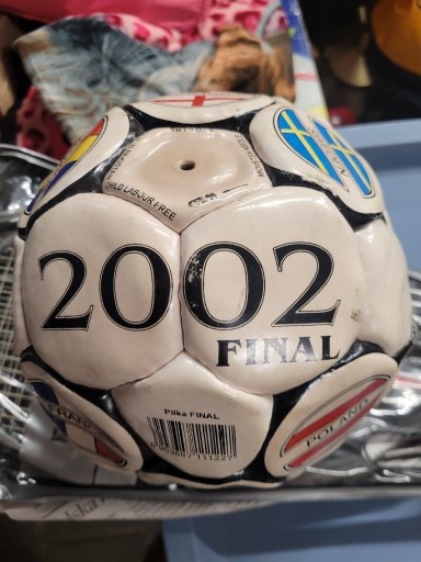 Zdjęcie oferty: Piłka nożna kolekcjonerska finał 2002