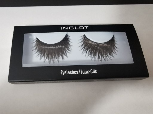 Zdjęcie oferty: Inglot sztuczne rzęsy, cosplay, sylwester czarne