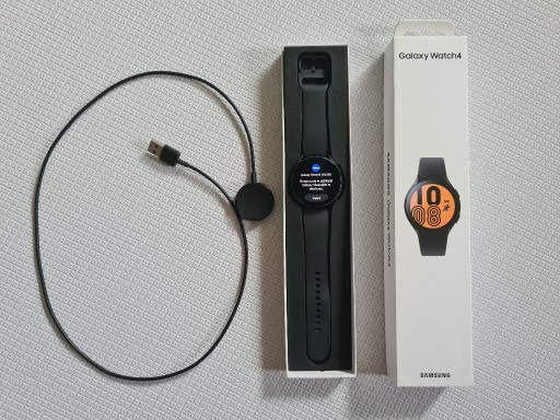 Zdjęcie oferty: Smartwatch SAMSUNG Galaxy Watch 4 44mm LTE Czarny