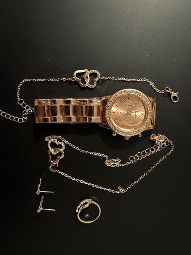 Zdjęcie oferty: Elegancki damski zegarek