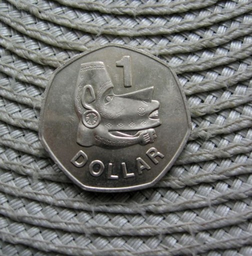 Zdjęcie oferty: Wyspy Salomona 1 Dolar 2005r