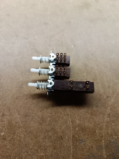 Zdjęcie oferty: Isostat segmentowy sieciowy + 2×6pin 