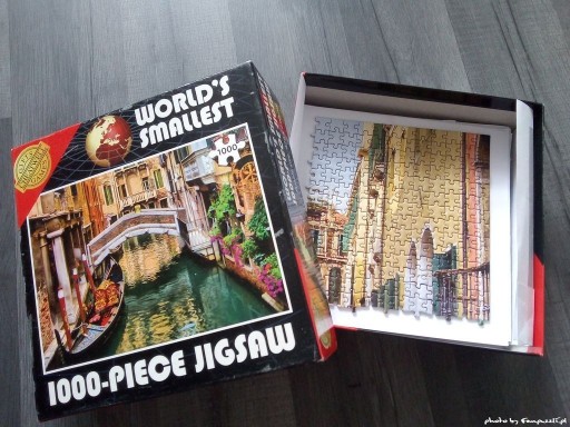 Zdjęcie oferty: puzzle 1000 world's smallest CHEATWELL KOMPLET