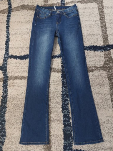 Zdjęcie oferty: NOWE jeansy Moodo rozmiar S