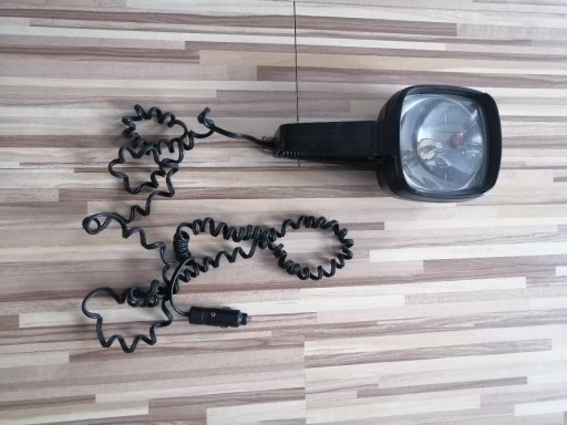 Zdjęcie oferty: Lampa halogen samochodowy 12V