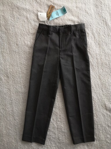 Zdjęcie oferty: Nowe eleganckie spodnie w kant Lily & Dan 116 122