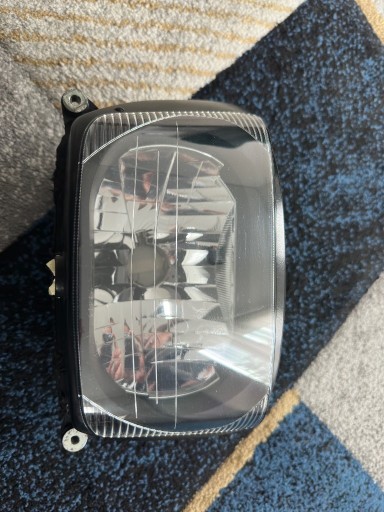 Zdjęcie oferty: Lampa Reflektor Honda CB1300S