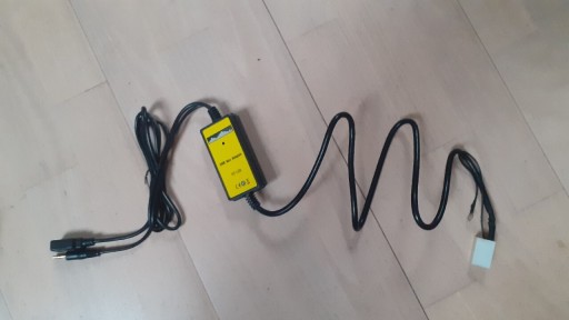 Zdjęcie oferty: Adapter radia samochodowego na AUX/USB WT-USB01