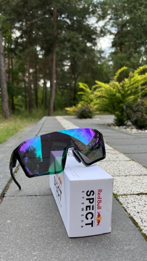 Zdjęcie oferty: Redbull sunglasses