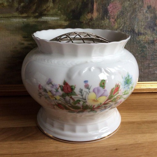 Zdjęcie oferty: Aynsley Wild Tudor duży wazon ikebana