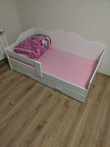 Zdjęcie oferty: Łóżko do pokoju dziecięcego