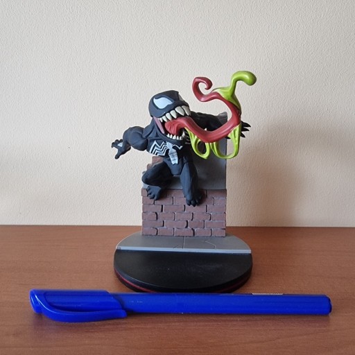 Zdjęcie oferty: Figurka Venom mała