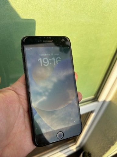 Zdjęcie oferty: iPhone 8 plus 64GB