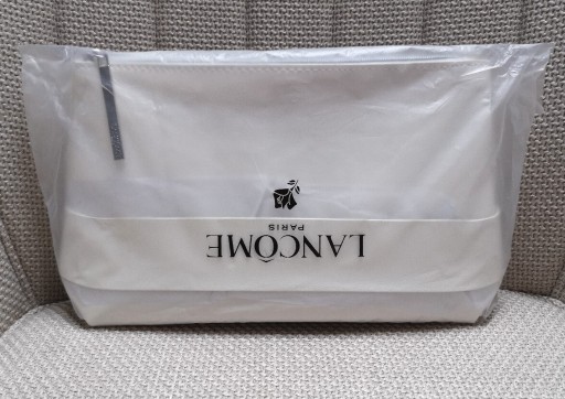 Zdjęcie oferty: Kosmetyczka lancome biała pouch bag